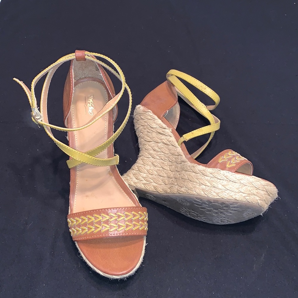 Mossimo heel